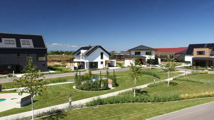 Eine filmische Reise durch die FertighausWelt Schwarzwald!