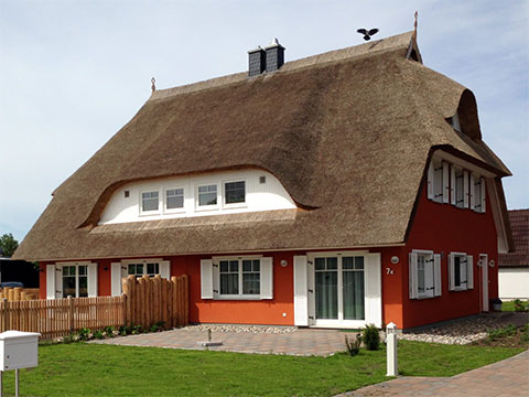 Grundhaus Lizenzgesellschaft: Annenhof