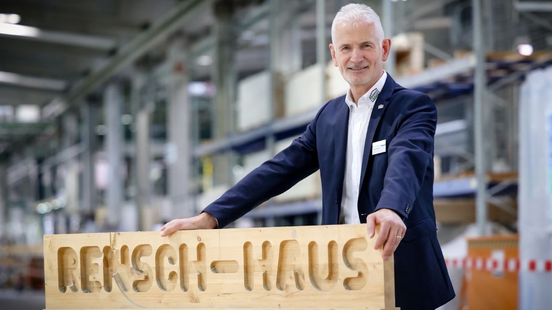 Geschäftsführer Martin Rensch beim Hausbau-Sommer-Special von RENSCH-HAUS