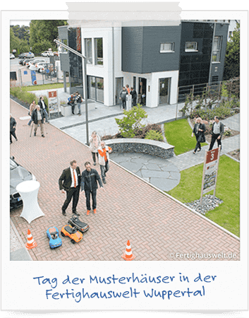 Tag der Musterhäuser in der
FertighausWelt Wuppertal
