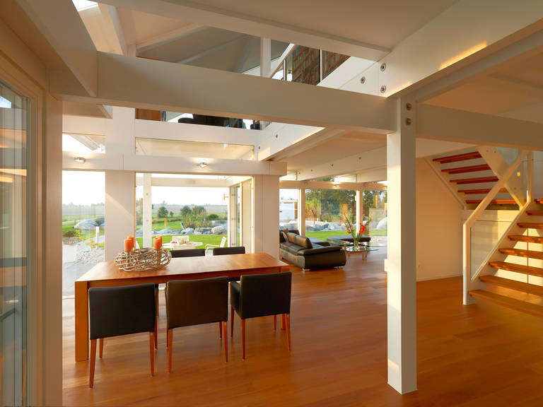 Holz-Glas-Architektur HUF Haus ART 4 weiss