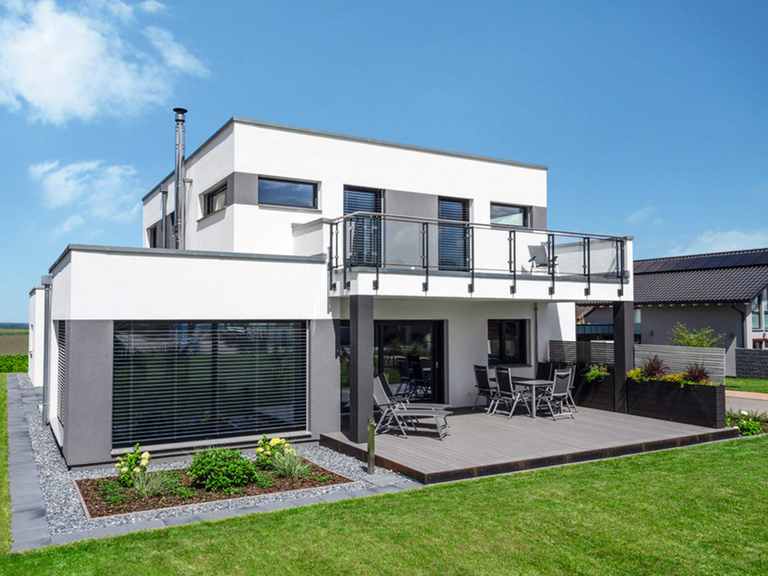 Modernes Haus mit Flachdach - WeberHaus