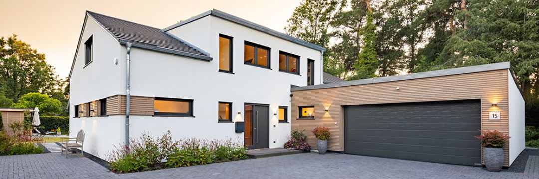 https://images.musterhaus.net/images/house/5812/luxhaus-satteldach-modern-203-panorama.jpg