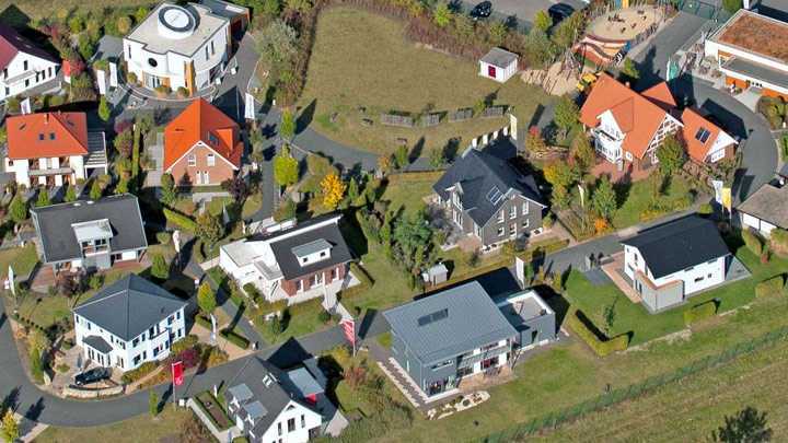 Hausaussteller im Musterhauspark in Hannover Hausaussteller im Musterhauspark in Hannover